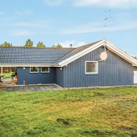 Casa de Férias Cozy Home In Oksbol With Sauna Oksbøl