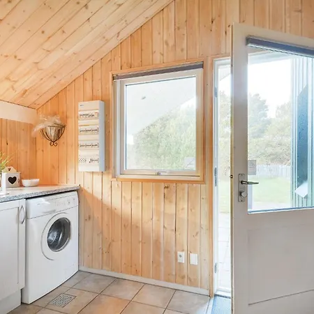 Cozy Home In Oksbol With Sauna Casa de Férias