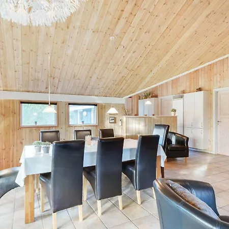 Cozy Home In Oksbol With Sauna *